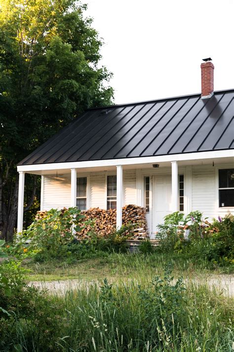 farms style house with metal roof|farmhouse with metal roof images.